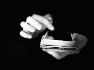 闇バイトの求人に応募を検討している場合【ツイッター・掲示板】